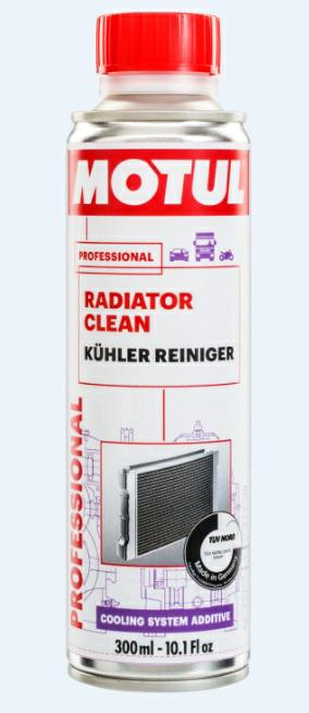 RadiatorClean, Solutie de curatare a sistemului de racire 300 ml,
Очиститель системы охлаждения 300 ml
Motul Radiator Clean специально разработано для использования в бензиновых двигателях и дизелях, атмосферных или с турбонаддувом, с катализаторами или без них, в двигателях, работающих на всех видах топлива.
Эффективно очищает систему охлаждения от отложений и засорений. Эффективно удерживает все микрочастицы в подвешенном состоянии и в дальнейшем удаляет из системы. Обеспечивает смазку во время очистки.
Применяется во всех типах закрытых систем жидкостного охлаждения легковых автомобилей, коммерческой техники и промышленных теплообменниках. Улучшает процесс охлаждения и продлевает срок безотказной эксплуатации компонентов системы охлаждения.
Особенности
Radiator Clean обеспечивает:
удаление отложений и засорений из системы охлаждения, которые образовались в процессе эксплуатации;
очищает радиатор от масляных вкраплений и осадка;
улучшает эффективность работы термостата и насоса;
снижает температуру работы двигателя.
Рекомендации по применению
Добавьте флакон RADIATOR CLEAN к системе охлаждения перед заменой охлаждающей жидкости. Все переключатели необходимо перевести в режим «горячее». Оставьте двигатель на 30 мин, после чего слейте всю охлаждающую жидкость и промойте систему водой.
Заполните систему охлаждения согласно рекомендациям производителя техники.
Внимание: открывайте крышку медленно и осторожно. Система находится под давлением. Есть риск пожара!
Пропорции
Флакон 300 мл рассчитан на 10 л охлаждающей жидкости. При необходимости повторите процедуру дважды.