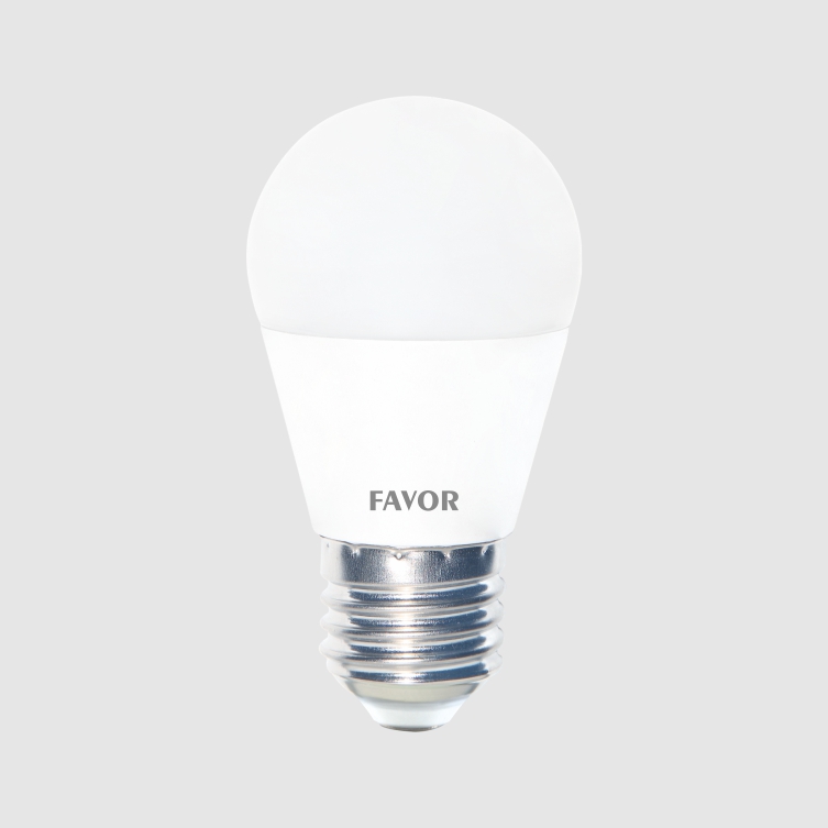 10109032, Светодиодная лампа LED OPTIM G45 8W E27 4000K,
Светодиодная LED лампа FAVOR OPTIM G45 8W E27 4000K
Мощность (Вт) 8
Эквивал. традиц. (Вт) 53
Напряжение (В) 230V AC
Цветовая температура (K) 4000K
Цвет свечения белый нейтральный
Световой поток (Лм) 680
Индекс цветопередачи (Ra) 80
Угол рассеивания(°) 210
Цоколь E27
Материал корпуса пластик
Цвет корпуса белый
Время разогрева (с) 1
Время запуска (с) 0.5
Кол-во циклов вкл./ выкл. 20000
Световой поток после 6000 ч (%) 80
Срок службы (ч) 20000
Диаметр (мм) 45
Высота (мм) 88
Совместимость со светорегулятором Нет
Гарантия (мес.) * при бытовом некоммерческом использовании	24