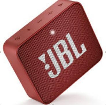 JBLGO2RED, Difuzor portabil,
Беспроводная портативная колонка JBLGO2RED GO 2 - отличный выбор для тех, кто ведет активный образ жизни. Благодаря компактному размеру, девайс легко можно взять с собой на пикник или в поездку. Устройство без труда подключается к телефону через Bluetooth, и воспроизводит при этом музыку в высоком качестве. А наличие пассивных излучателей обеспечивают более насыщенное звучание низких частот.
Характеристики
Модель: GO 2 Ruby Red (JBLGO2RED) 
Производитель: JBL 
Тип: моно 
Суммарная мощность (Вт): 3 
Материал корпуса: пластик 
Питание: от батарей 
Микрофон: да 
Тип подключения: без провода 
Разъем для наушников: да 
Цвет: красный 
Интерфейсы: USB
Гарантия: 2 года